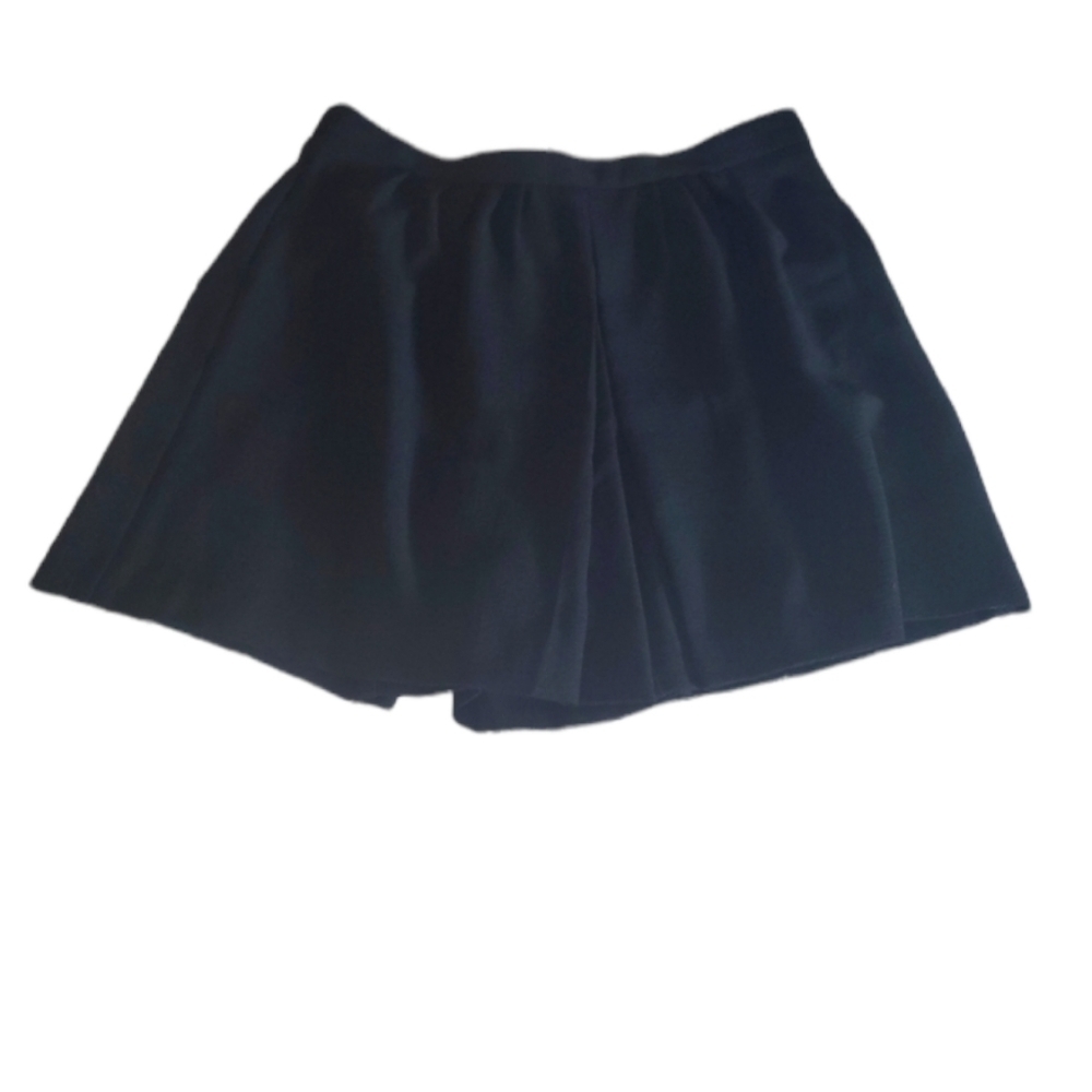 Worthington Black Side Zip Shorts